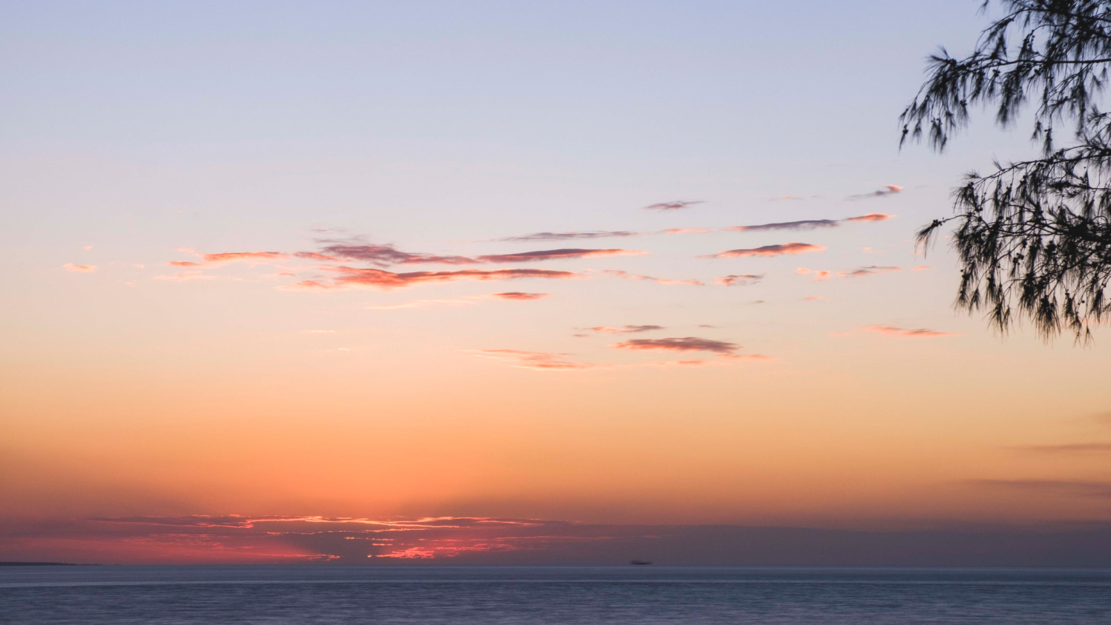 Banner Sunset Darwin