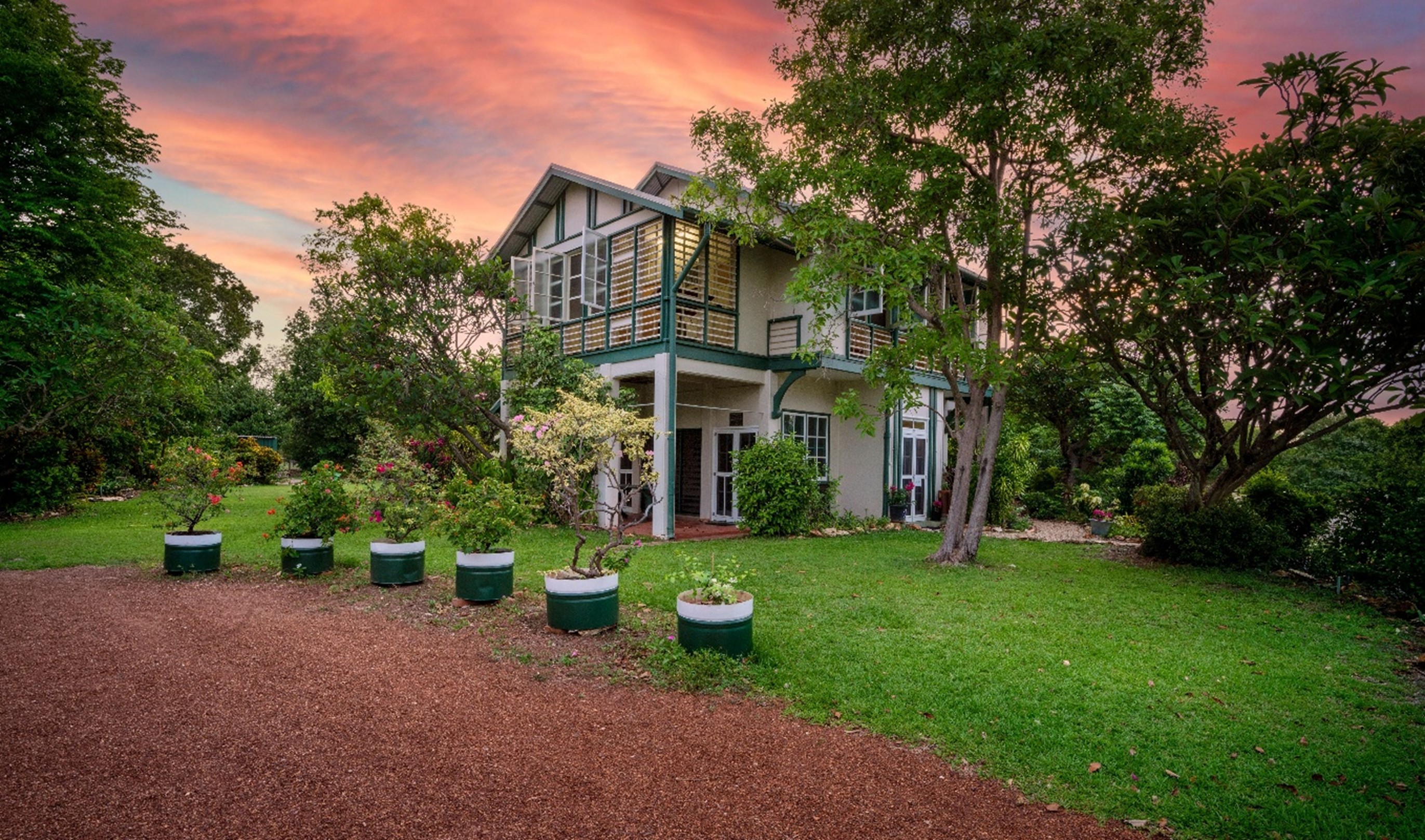 Burnett House