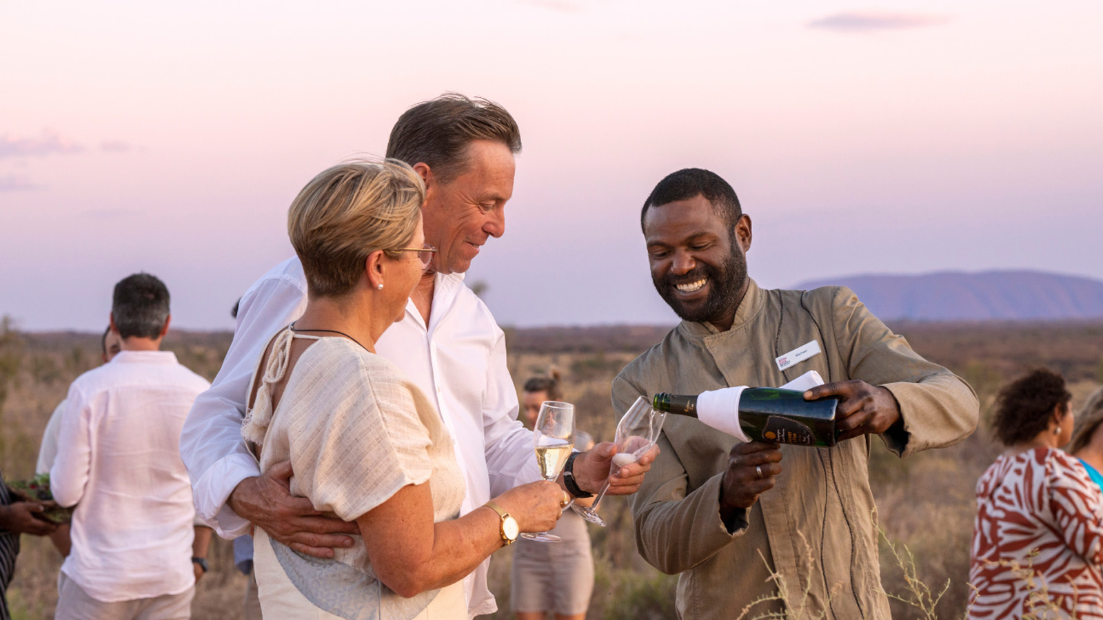 Live in the NT experience Uluru sunset drinks