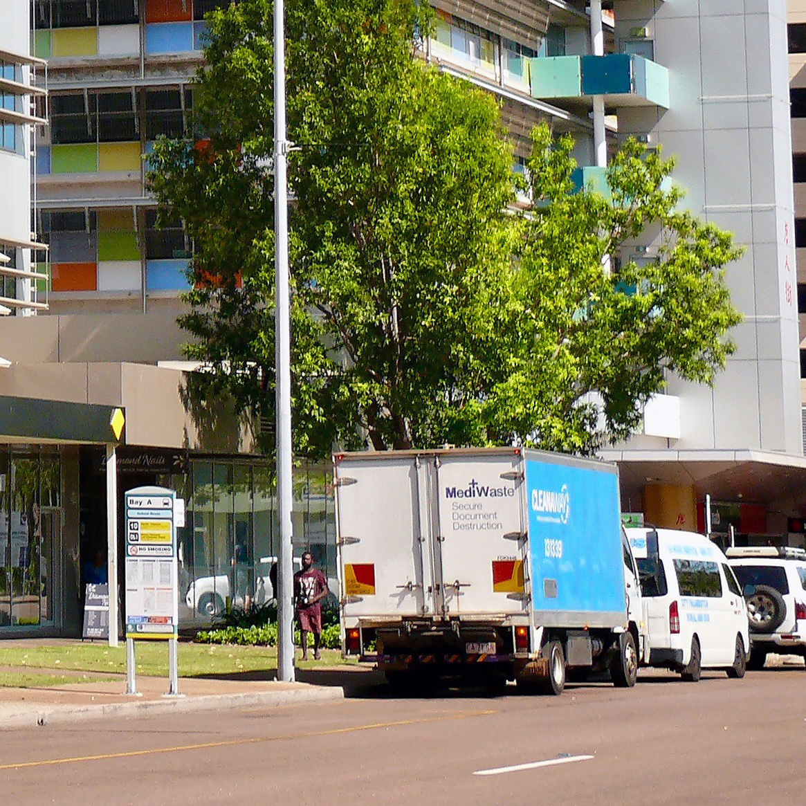 Smith Street Darwin city car parking