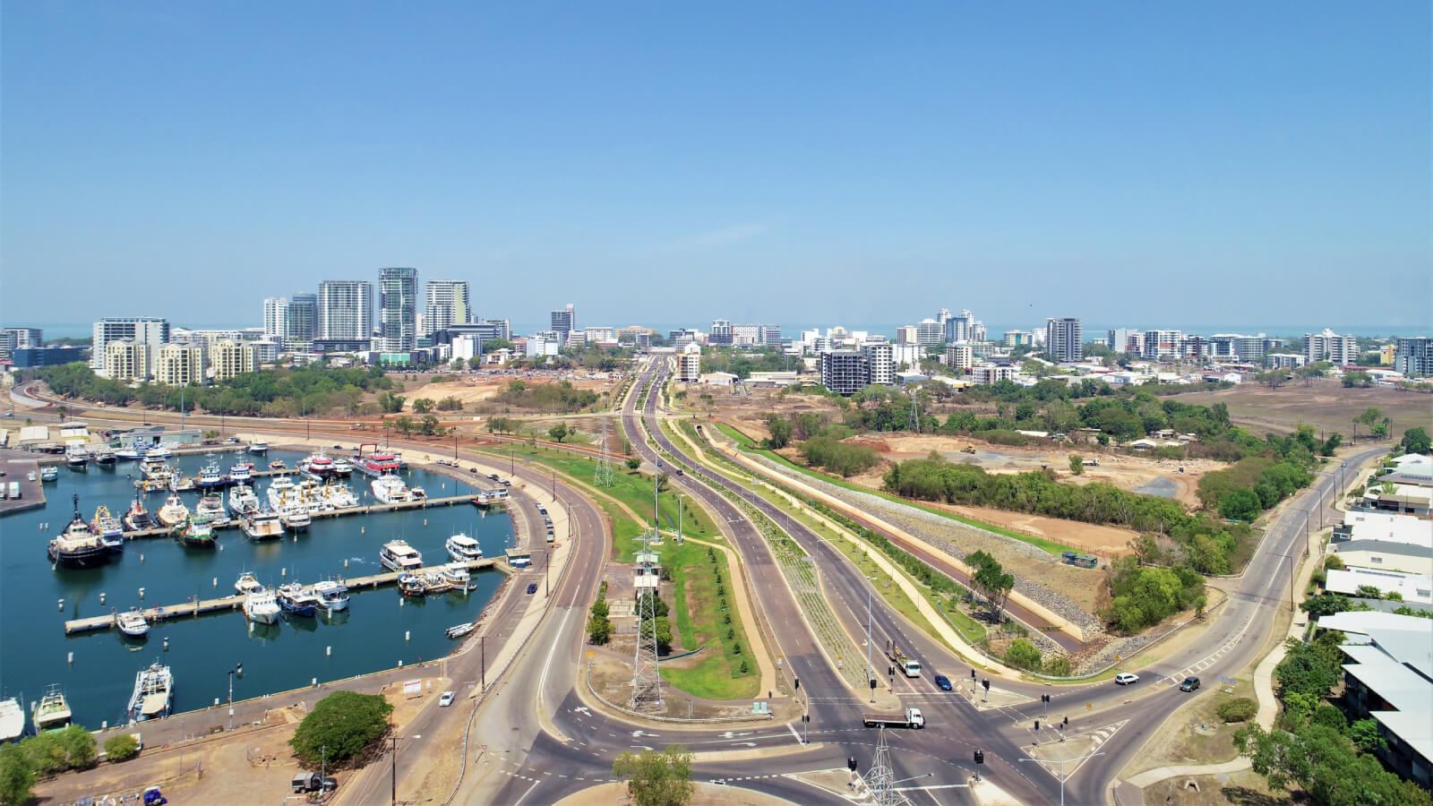 Garramilla Boulevard main road into Darwin city